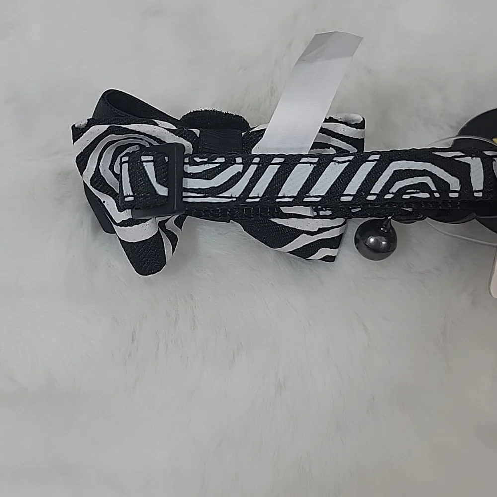 Thrills & Chills Halloween Skeleton Adjustable Kitten Collar